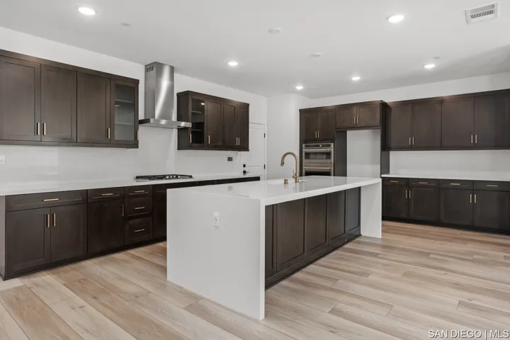 807 Meadowood St 344, Fallbrook, California 92028