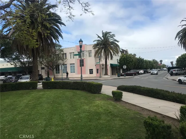 1405 Marcelina Avenue 111, Torrance, California 90501