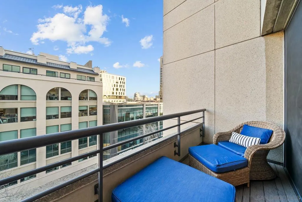 700 Front St 510, San Diego, California 92101 home-pic-35