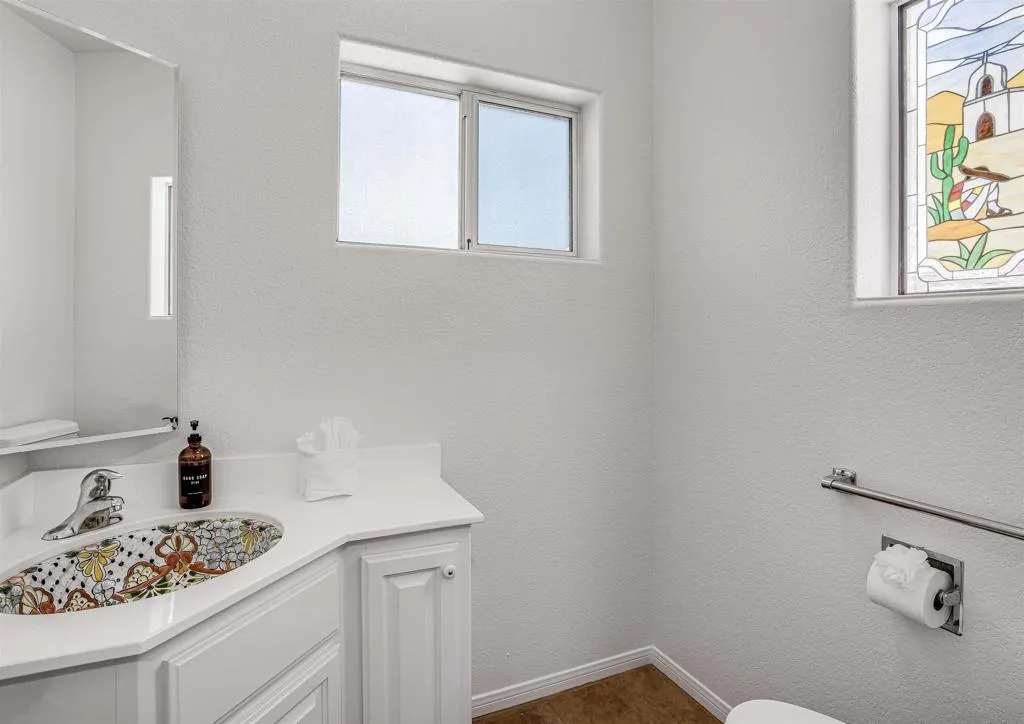 9255 Del Monte Avenue, Yucca Valley, California 92284 home-pic-14