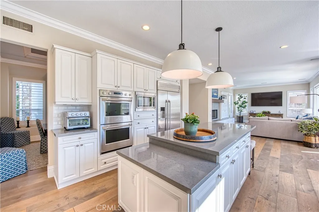 30 Lake View Drive, Coto De Caza, California 92679 home-pic-9