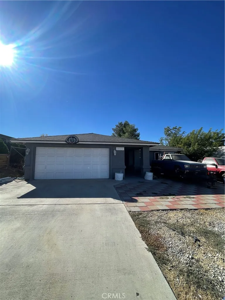 14172 La Paz Drive, Victorville, California 92395 home-pic-3