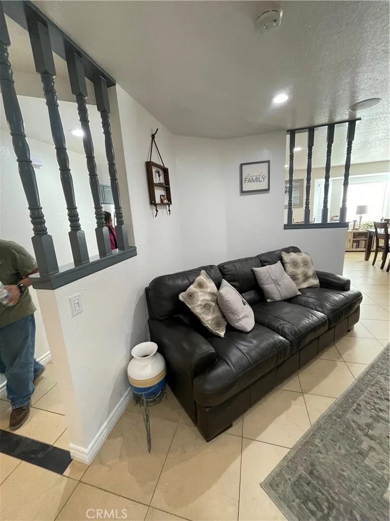 14172 La Paz Drive, Victorville, California 92395 home-pic-15