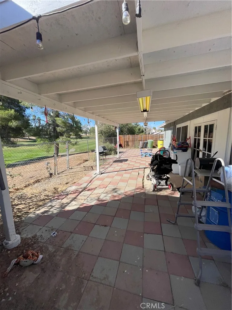 14172 La Paz Drive, Victorville, California 92395 home-pic-28