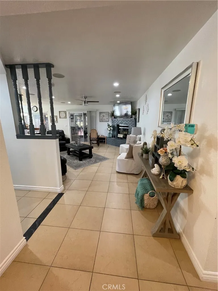 14172 La Paz Drive, Victorville, California 92395 home-pic-12