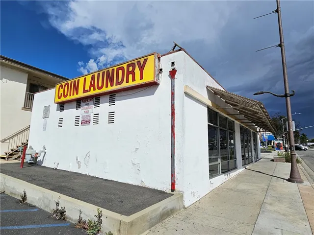 565 E Willow Street, Long Beach, California 90806