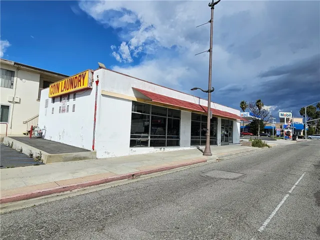 565 E Willow Street, Long Beach, California 90806