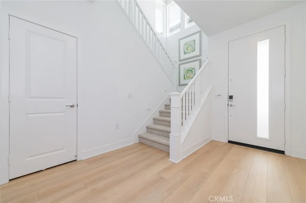 420 Flycatcher, Irvine, California 92618 home-pic-7