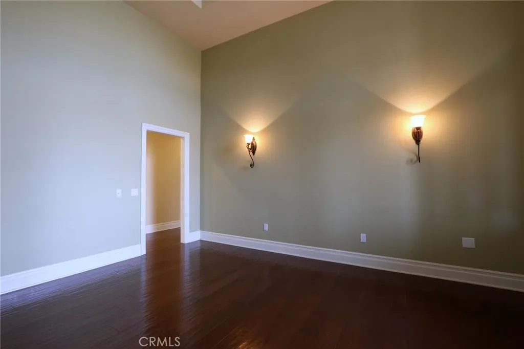 3715 W Avenue M 11, Lancaster, California 93536 home-pic-9