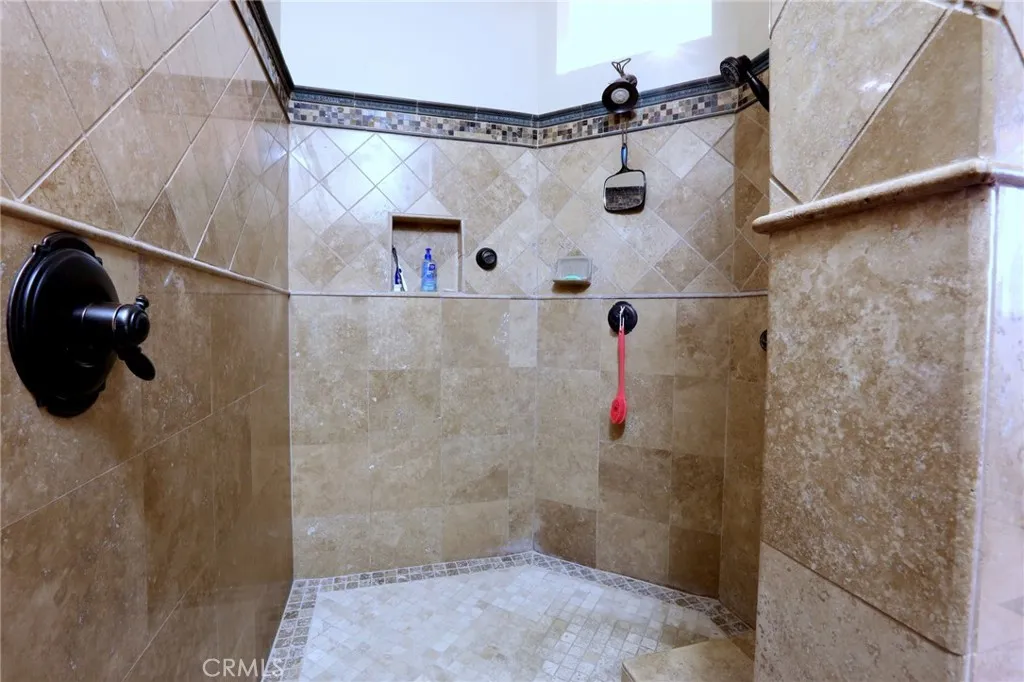 3715 W Avenue M 11, Lancaster, California 93536 home-pic-26
