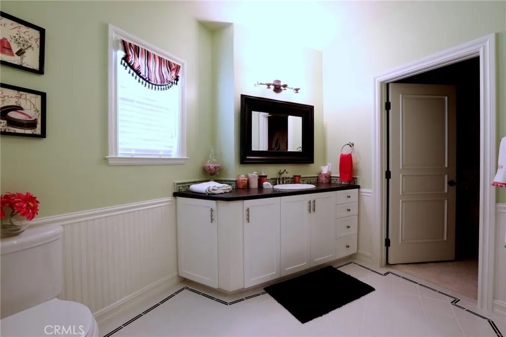 3715 W Avenue M 11, Lancaster, California 93536 home-pic-30