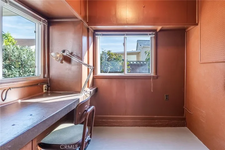 16916 S Harvard Boulevard, Gardena, California 90247