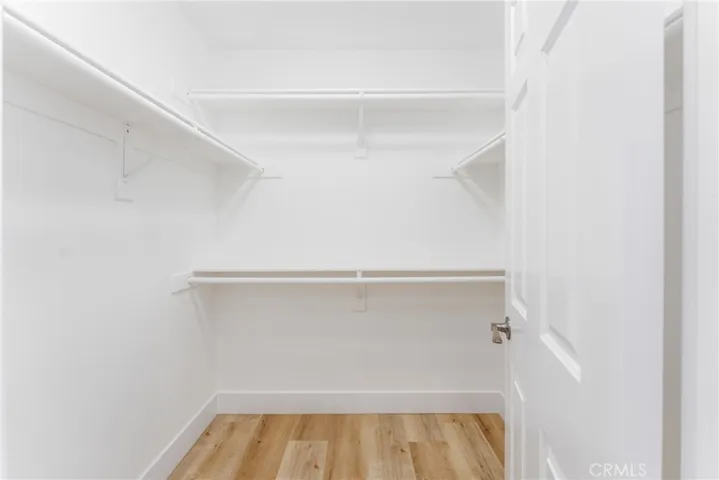Walk in closet