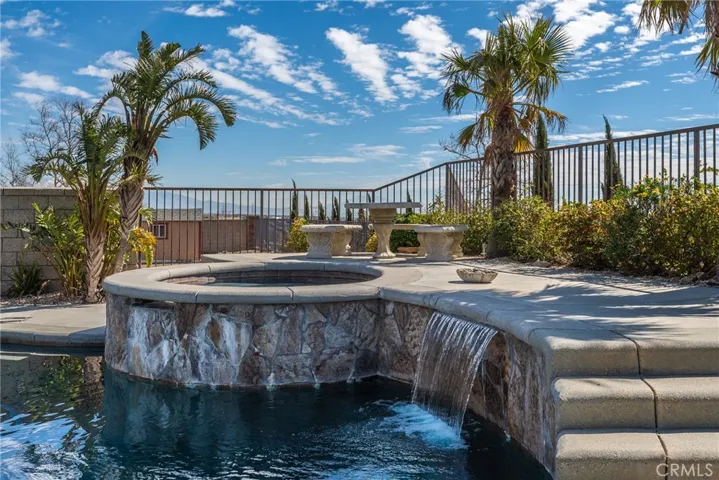 Pool waterfall