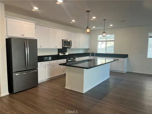 30858 Windy Ridge Way, Menifee, California 92584