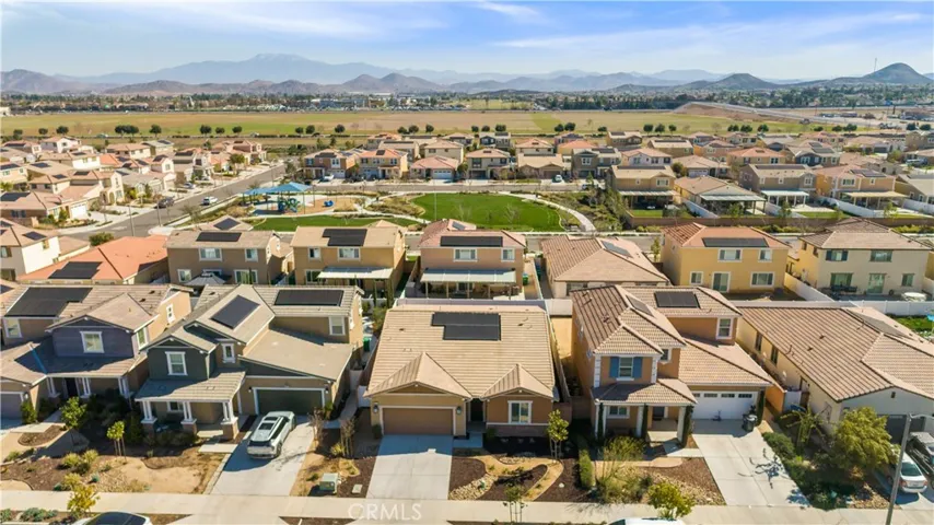 30858 Windy Ridge Way, Menifee, California 92584
