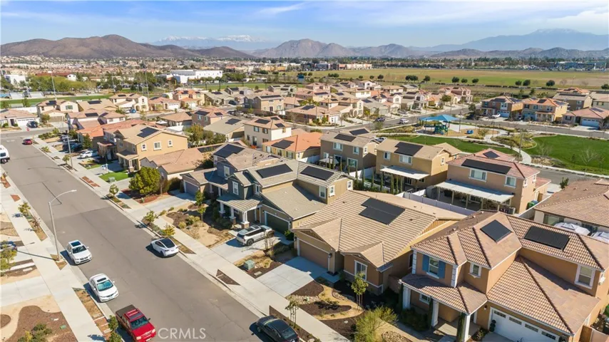 30858 Windy Ridge Way, Menifee, California 92584