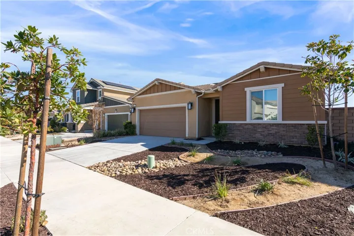 30858 Windy Ridge Way, Menifee, California 92584