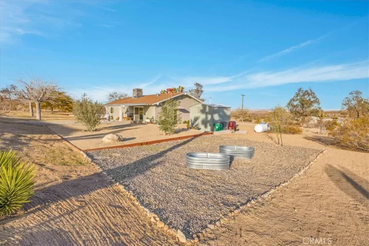 230 Delgada Avenue, Yucca Valley, California 92284