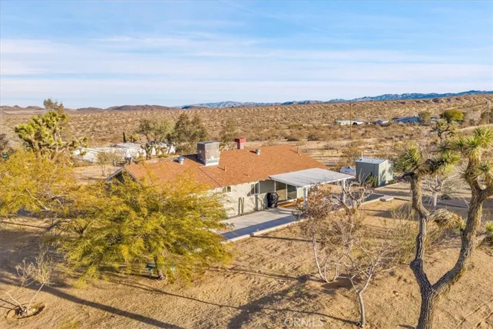 230 Delgada Avenue, Yucca Valley, California 92284