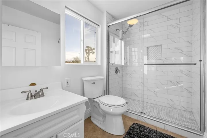 230 Delgada Avenue, Yucca Valley, California 92284