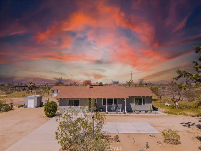 230 Delgada Avenue, Yucca Valley, California 92284