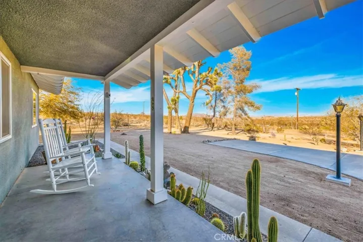 230 Delgada Avenue, Yucca Valley, California 92284