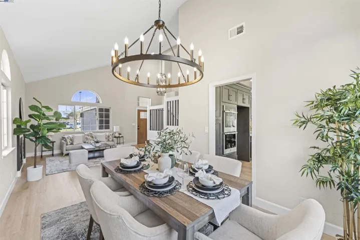 1458 Rutherford Ln, Oakley, California 94561