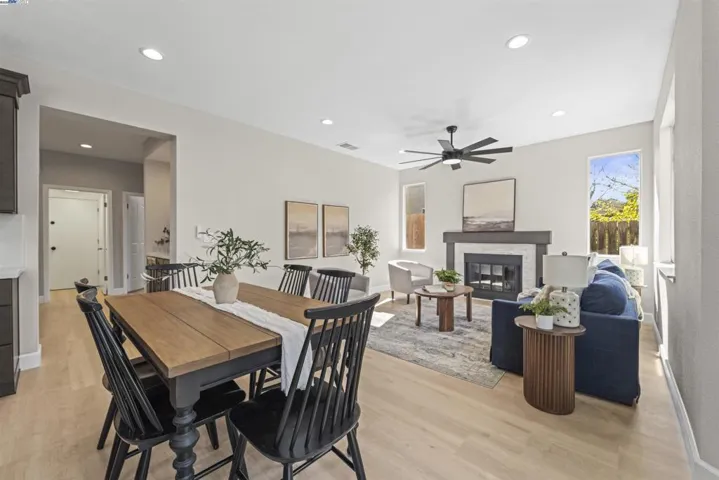 1458 Rutherford Ln, Oakley, California 94561