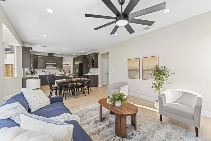 1458 Rutherford Ln, Oakley, California 94561
