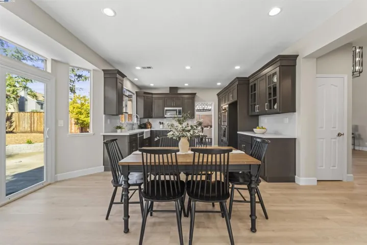 1458 Rutherford Ln, Oakley, California 94561
