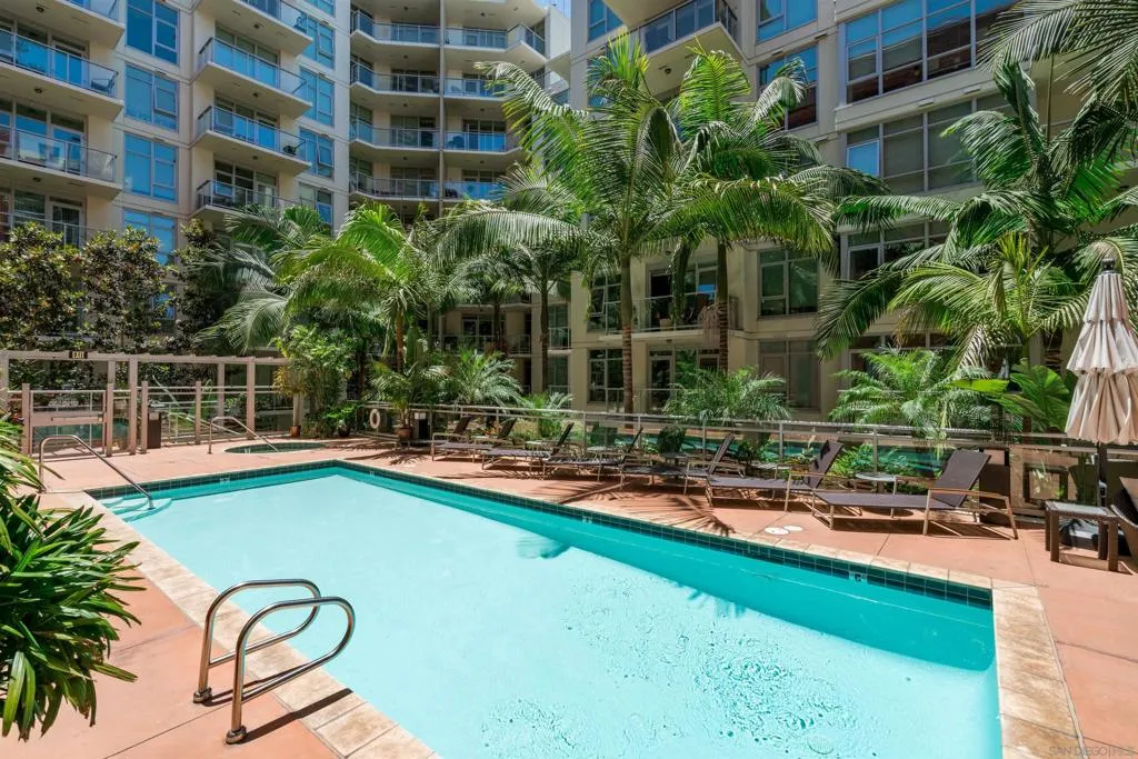 1431 Pacific Hwy 110, San Diego, California 92101 home-pic-25