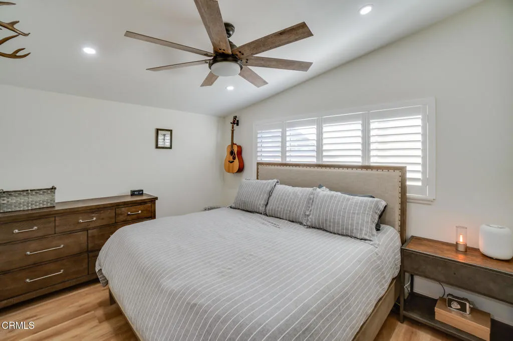 709 Greenbank Avenue, Duarte, California 91010 home-pic-17