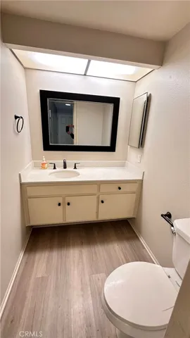636 Lakeview Lane 1, Costa Mesa, California 92626