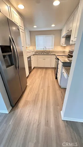 636 Lakeview Lane 1, Costa Mesa, California 92626