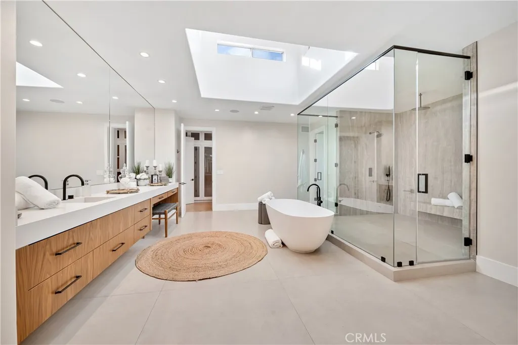 4609 Louise Avenue, Encino, California 91316 home-pic-28