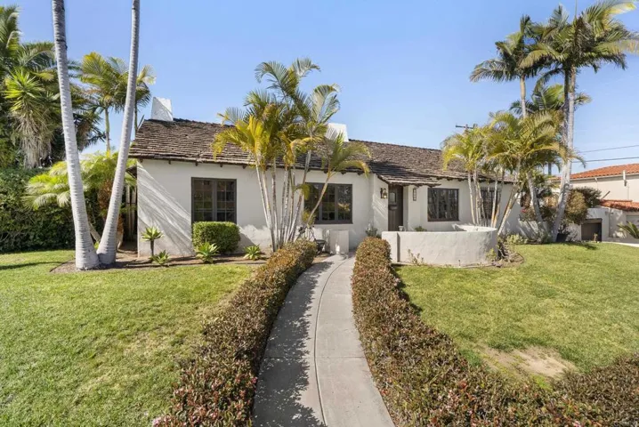 2906 Locust, San Diego, California 92106