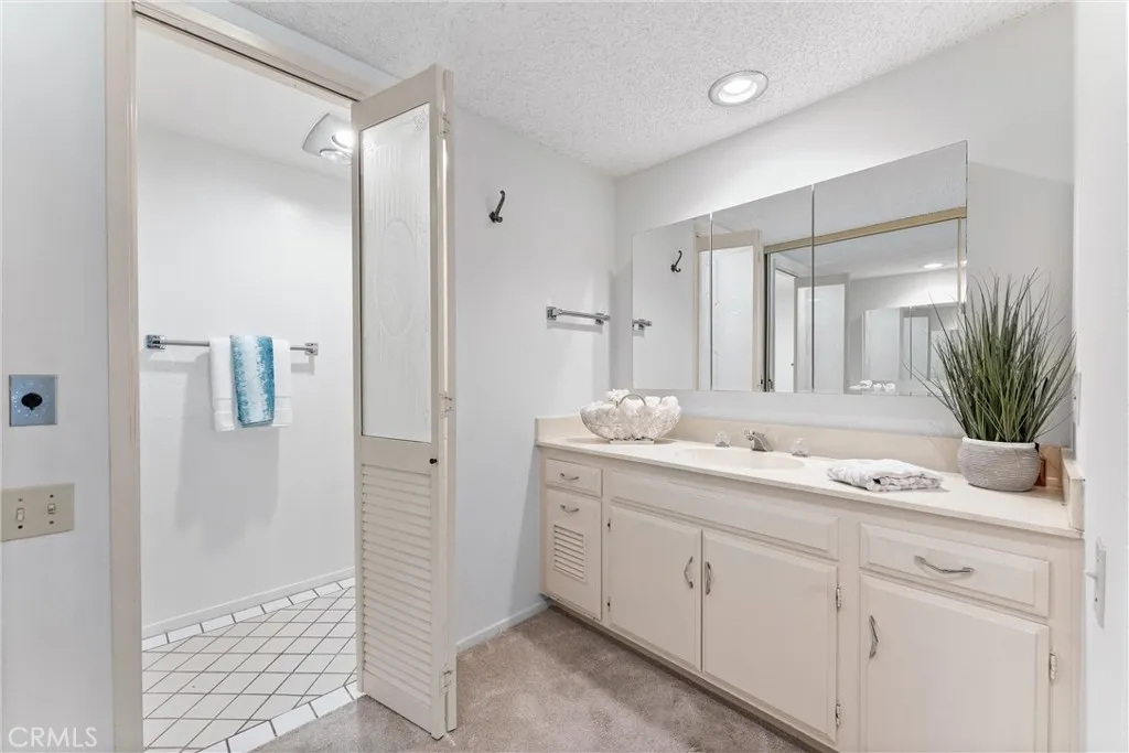 3271 San Amadeo P, Laguna Woods, California 92637 home-pic-25