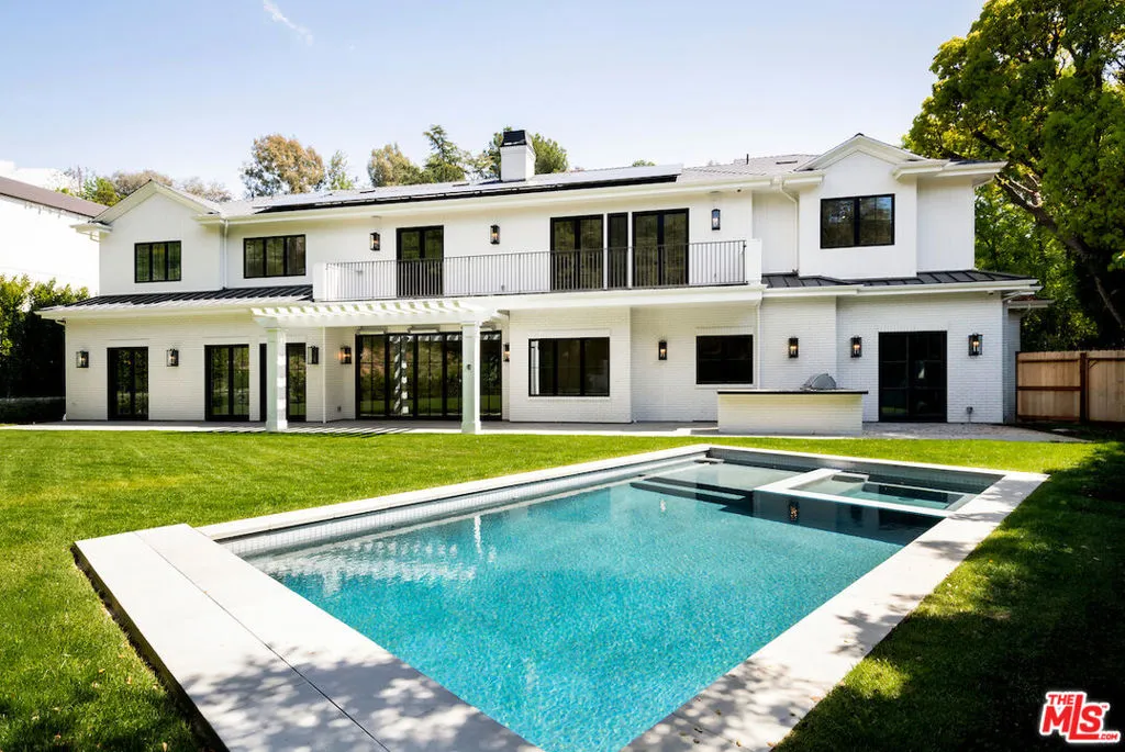 2601 Hutton Drive, Beverly Hills, California 90210 home-pic-1