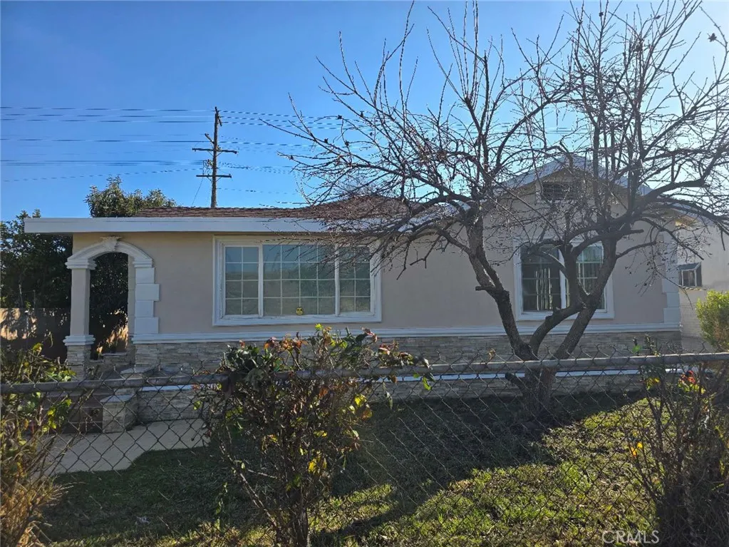 612 W Ramona Road, Alhambra, California 91803, 2 Bedrooms Bedrooms, ,1 BathroomBathrooms,Residential,For Sale,Ramona,AR25037515