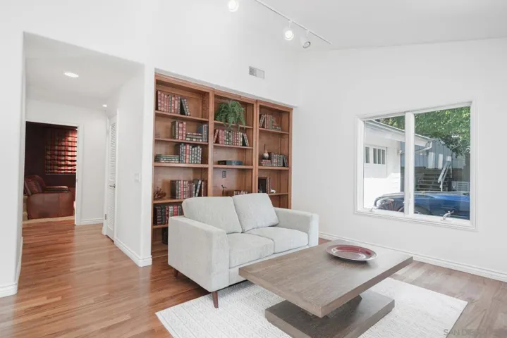 684 Arden Dr, Encinitas, California 92024