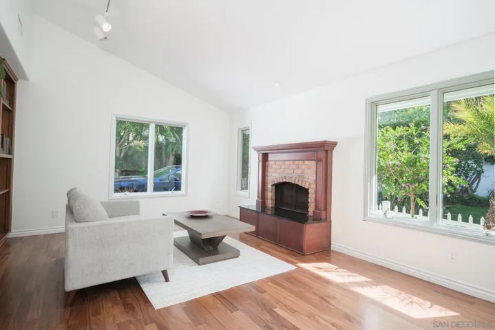 684 Arden Dr, Encinitas, California 92024