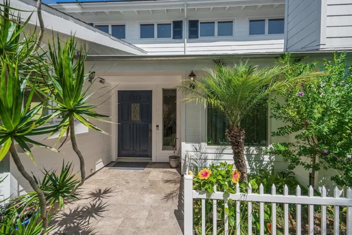 684 Arden Dr, Encinitas, California 92024