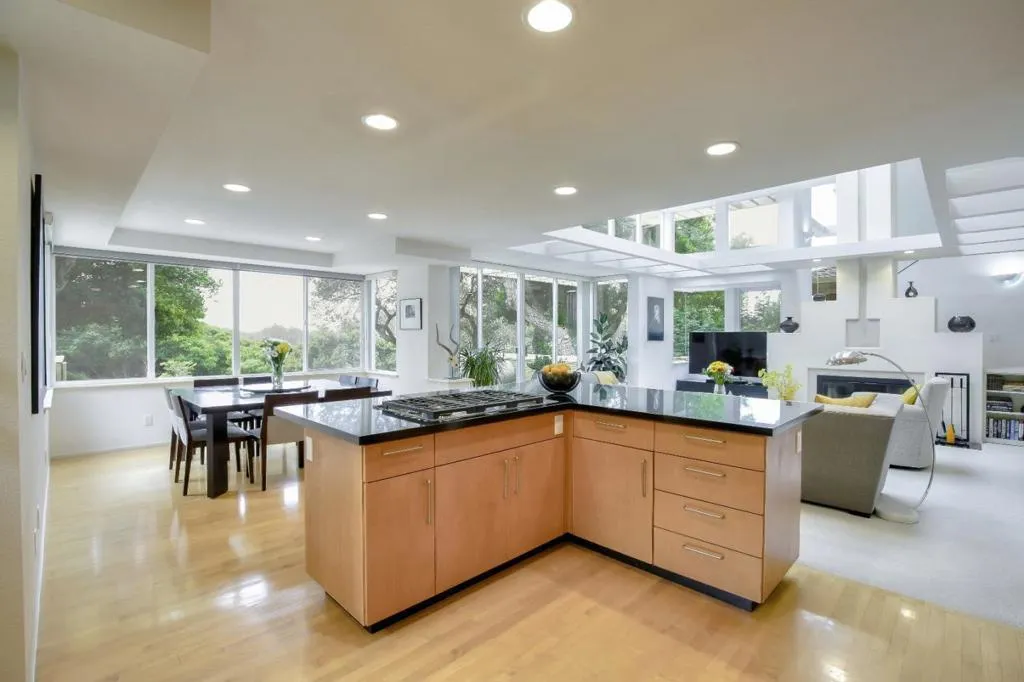 1925 Caterina Way, Royal Oaks, California 95076 home-pic-3