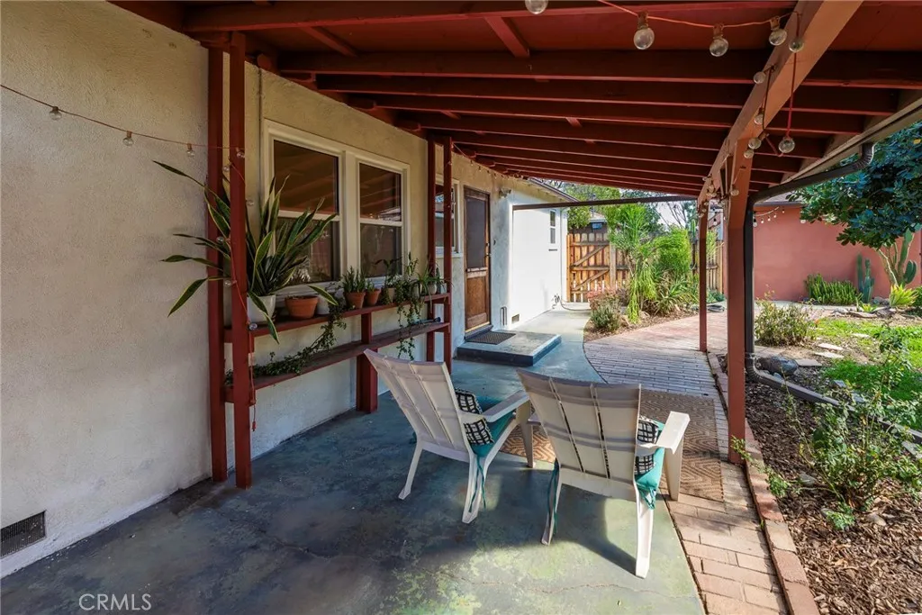 4660 Cover Street, Riverside, California 92506 home-pic-42
