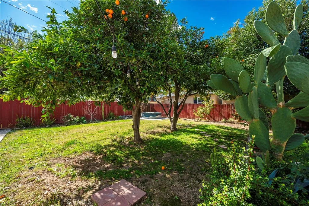4660 Cover Street, Riverside, California 92506 home-pic-35