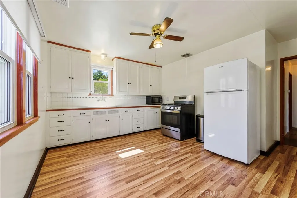 4660 Cover Street, Riverside, California 92506 home-pic-28