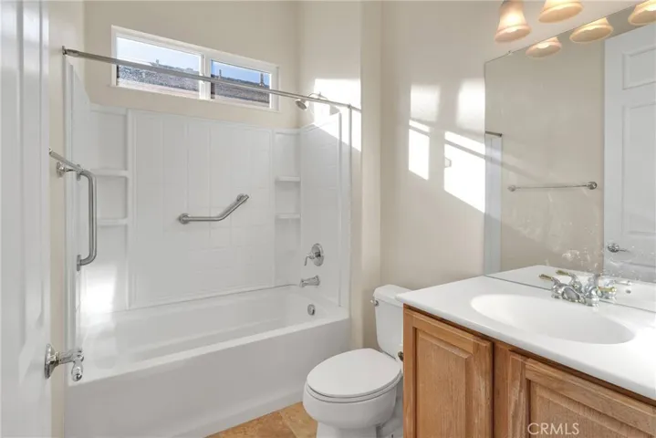 19486 Crystal Springs Lane, Apple Valley, California 92308