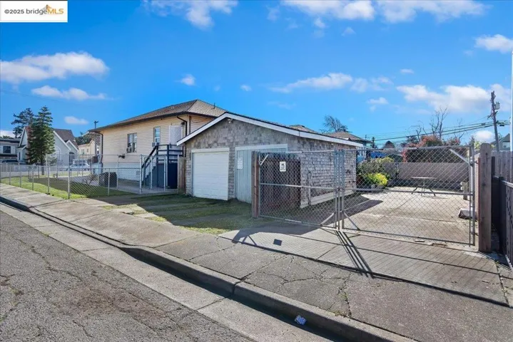1421 Sacramento St, Vallejo, California 94590