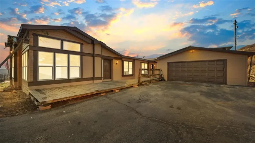 24300 N Canyon Drive, Menifee, California 92587